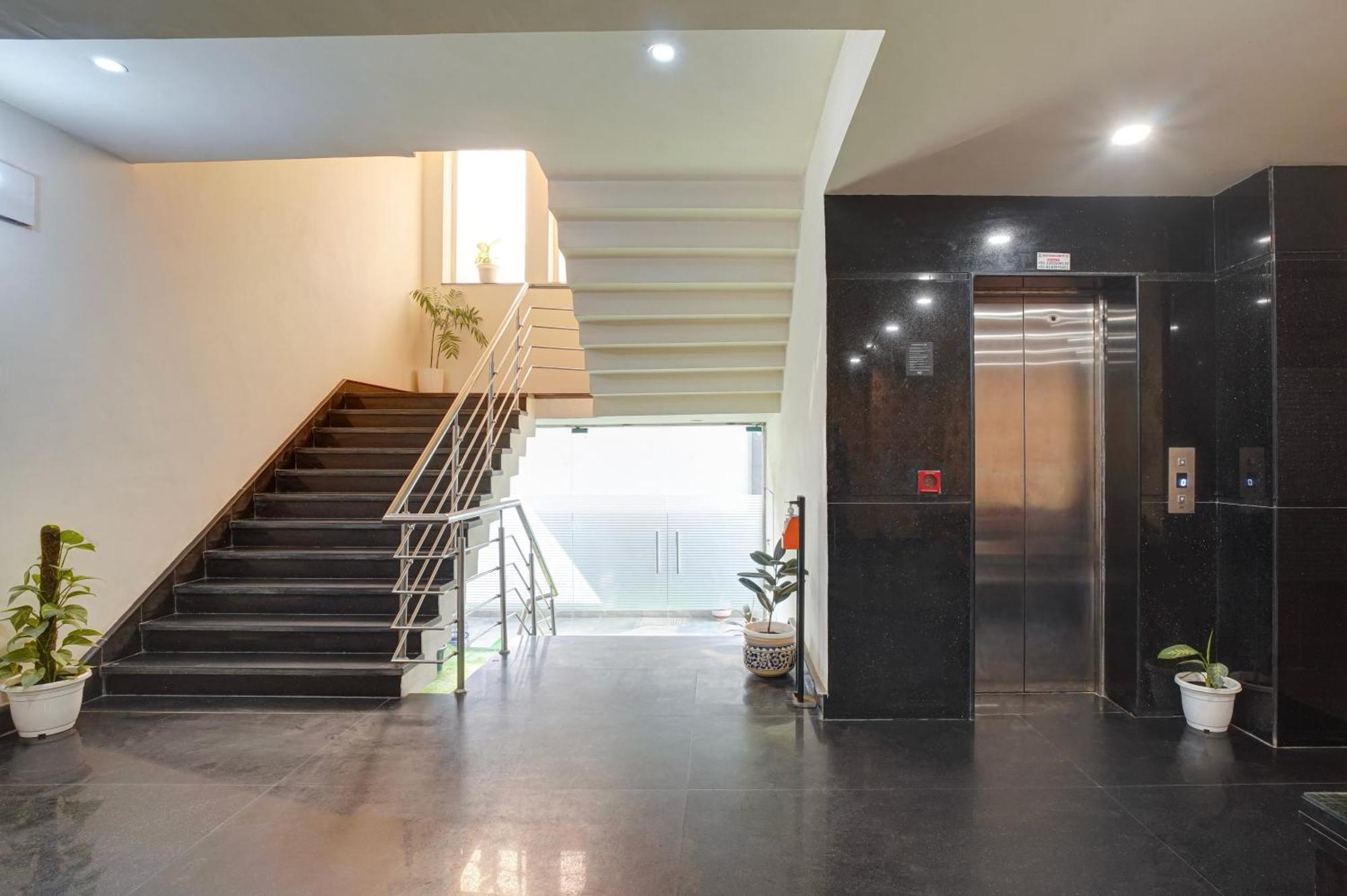 Hotel Noida Express Dış mekan fotoğraf