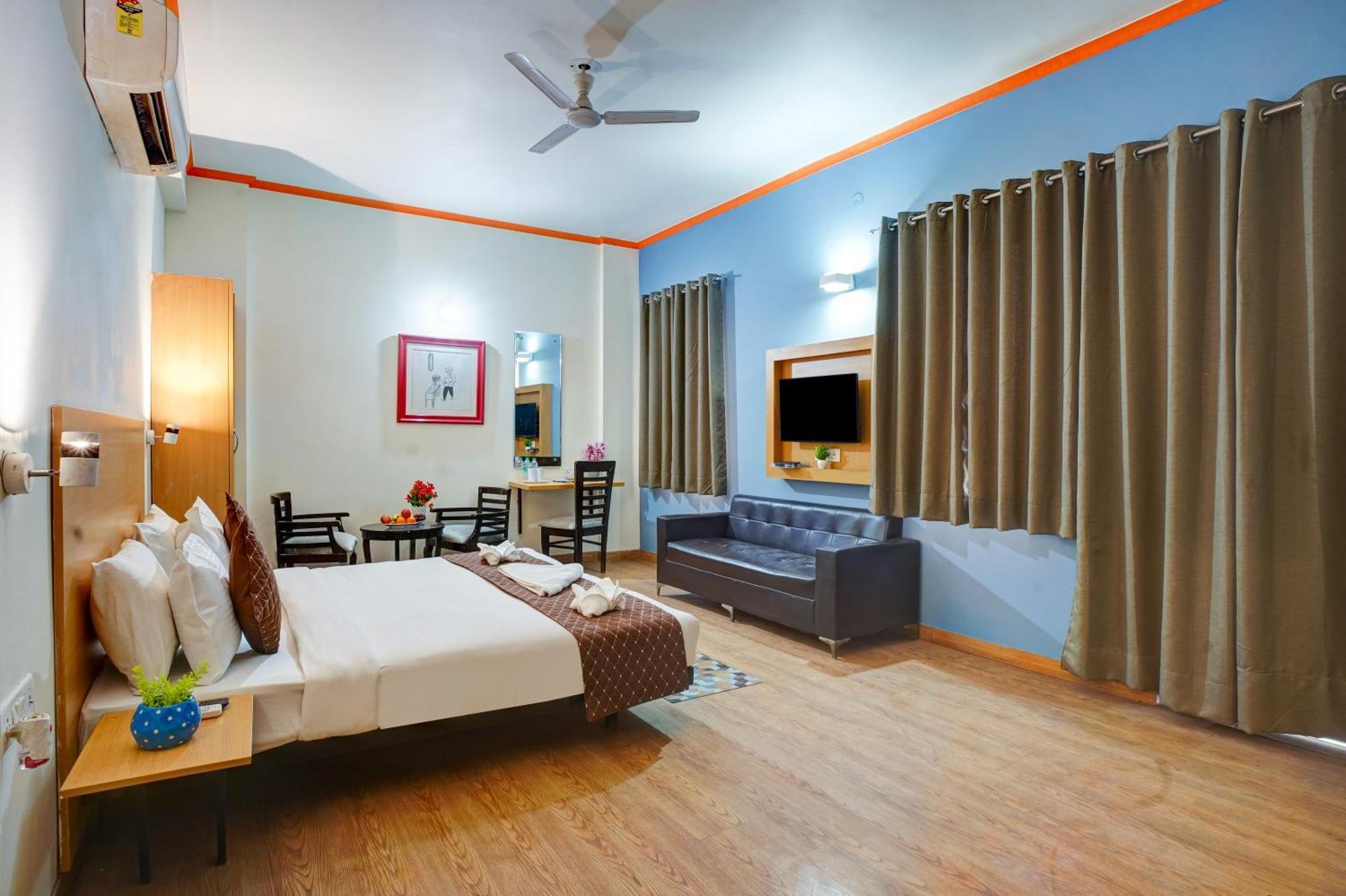 Hotel Noida Express Dış mekan fotoğraf
